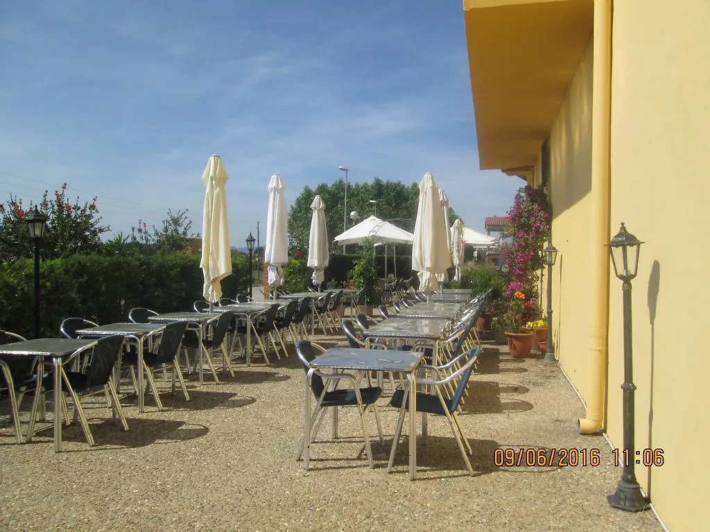 Pensjonat Hotel Pensio L'Avi Pep Saus