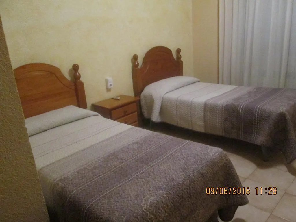 Hotel Pensio L'Avi Pep à Saus 3*,  Espagne